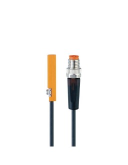 MR0120 - efector100-MRT3021BBKOA/R/0,3M/ZH/ASR