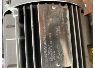 S62 DT90S-4-InStock Motor +Reduktor S62 DT90S-4 SEW