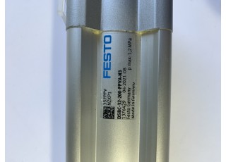 1376429-InStock Zylinder 1376429 FESTO