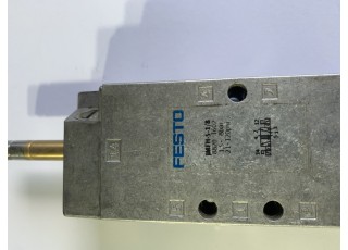 8820-InStock Ventil 8820 FESTO