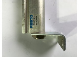 30558-InStock Befestigungselement 30558 FESTO