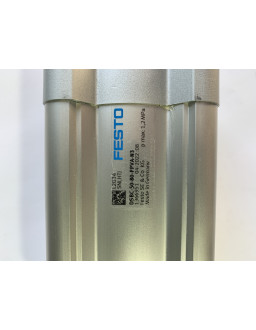 1366951-InStock Zylinder 1366951 FESTO