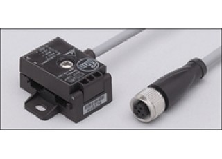 E70481 - ecomat300-FC Splitter ASi/AUX 1m M12